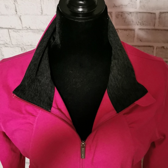 UNDER ARMOUR All season Gear Athletic Jacket ladies size large - Picture 2 of 7